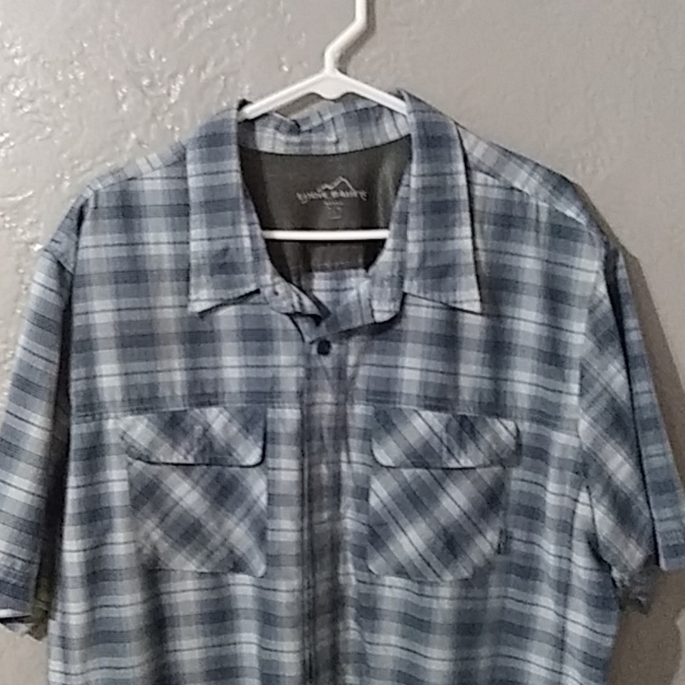 Mens short sleeve button up dress shirt